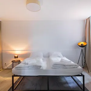 https://servus-at-naschmarkt.vienna-besthotels.com